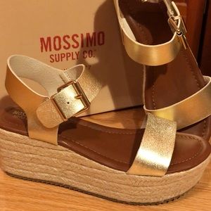 Mossimo Gold Metallic Platform Wedge Sandals 8.5